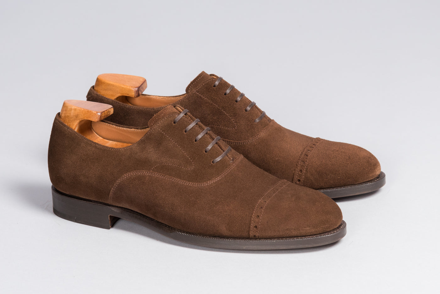 Löf & Tung Bingham Brown Suede