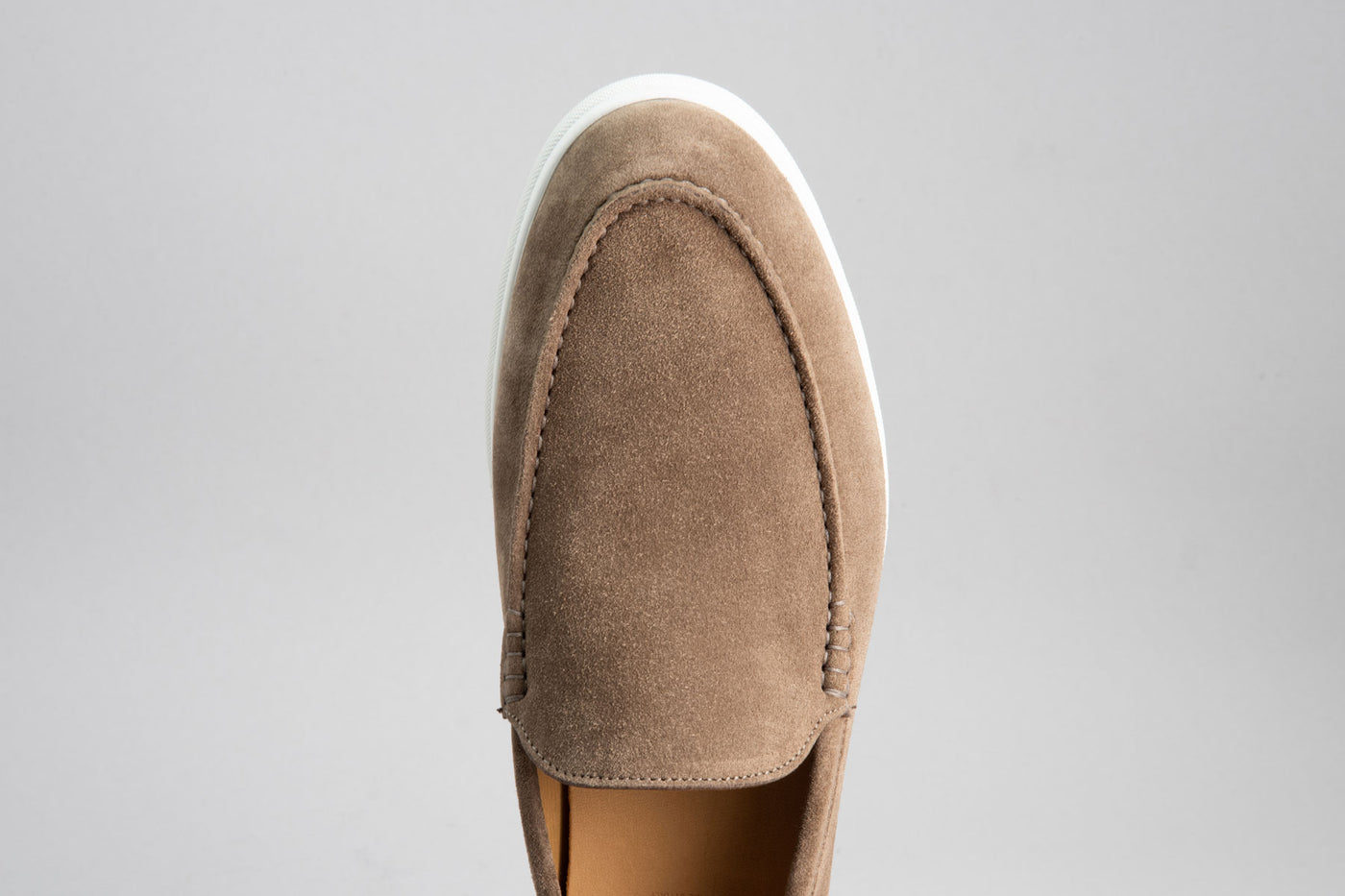 Löf & Tung Veneto Taupe Suede